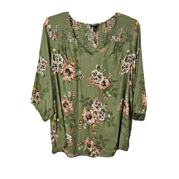 Torrid‎ Olive Green Floral Crepe Smocked Women’s Plus Size Blouse Plus Size 3x - Picture 2 of 9